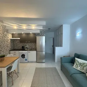 Apartment Liwia Beautiful In The First Oceanline In Cristianos., Los Cristianos (Tenerife)